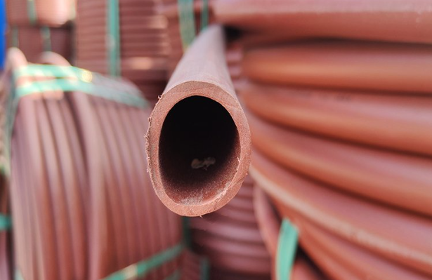 新市电力行业使用的RPE阻燃穿线管有哪些标准？